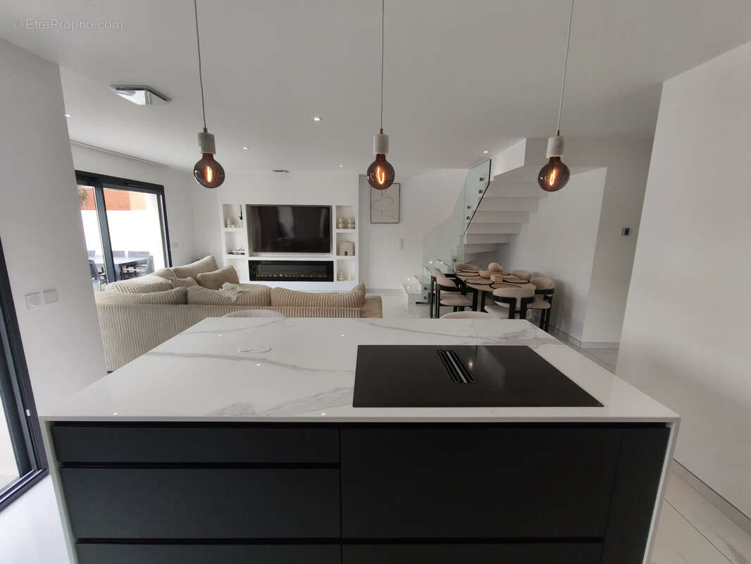 Vend villa t4 avec piscine et garage - photo 4