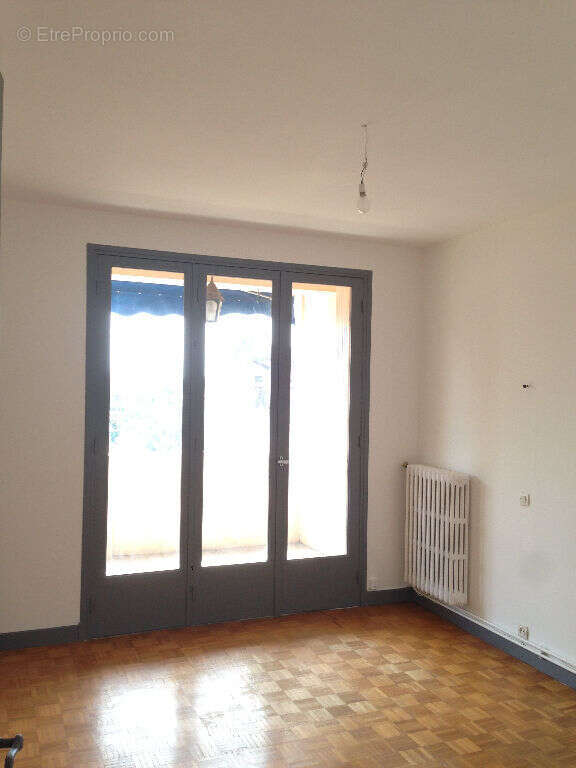 MONTAUBAN Appartement T5 - photo 5