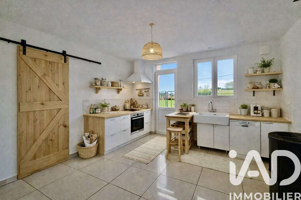 Maison 43 m² à Le Frestoy-Vaux  - photo 4