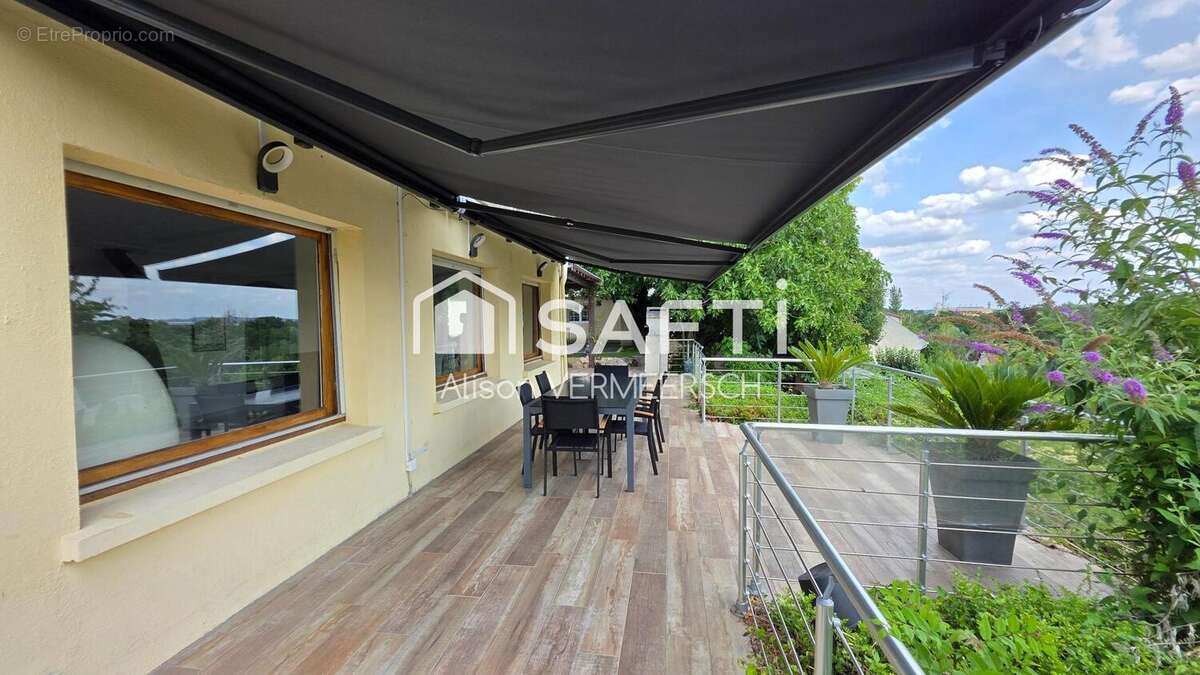 Photo 3 - Maison à JUZIERS