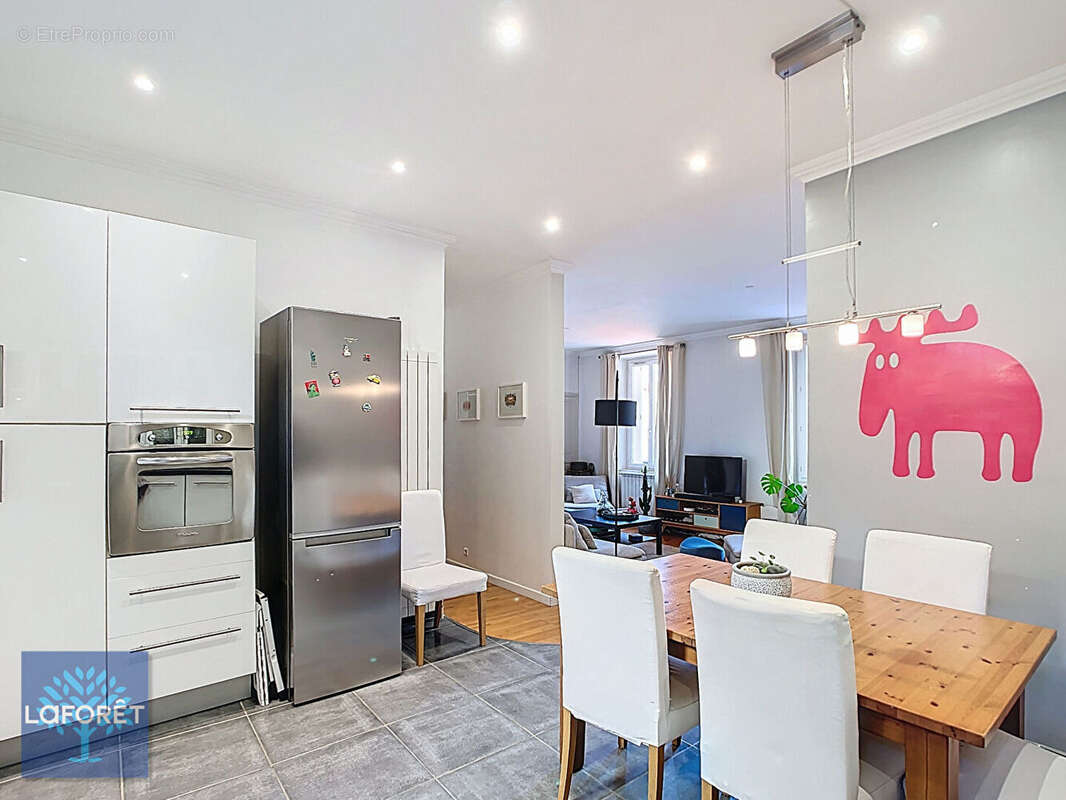 Appartement à LE CANNET