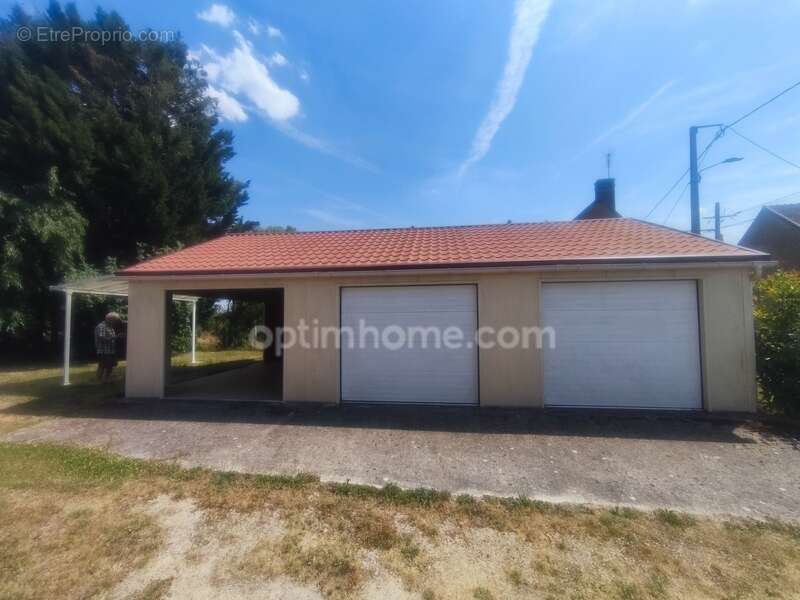 Maison à LA VILLE-AUX-CLERCS