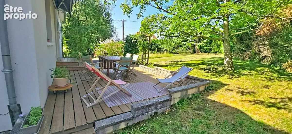 Maison Individuelle  sur sous-sol, de type 5, avec piscine, sur un terrain arboré et clos de 1750 m² - photo 5