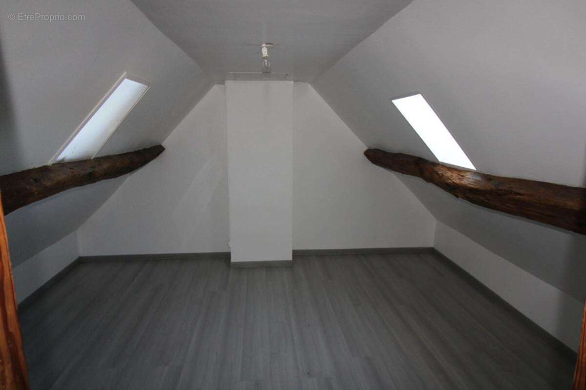 Maison à LIZY-SUR-OURCQ