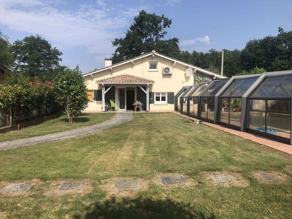 Maison à SAINT-VIVIEN-DE-MEDOC