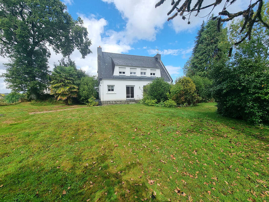 Maison à QUIMPERLE