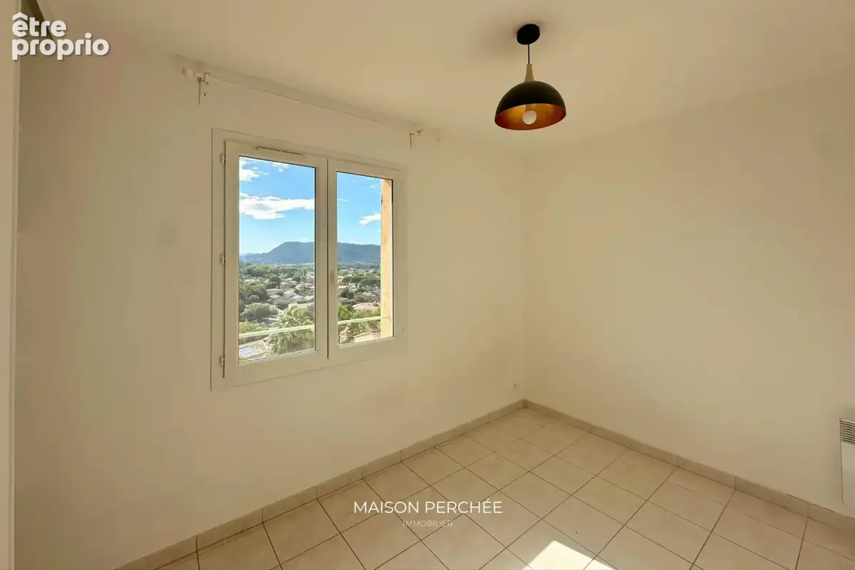 Villa avec vue panoramique et piscine à Vidauban - photo 10