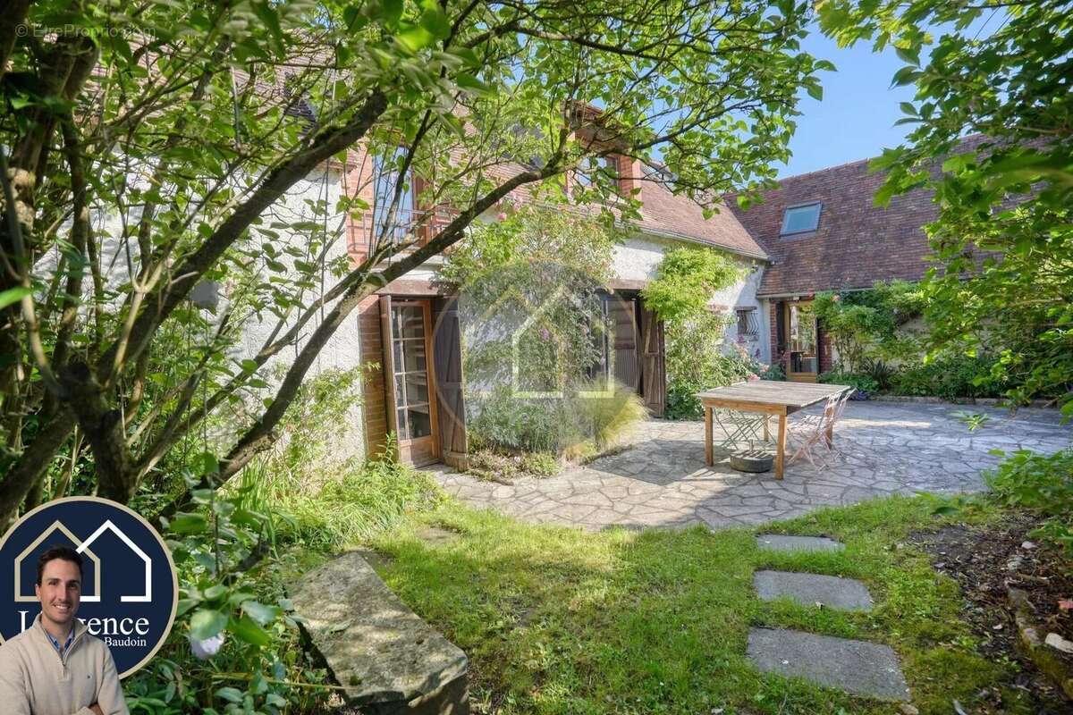 Maison à MAINTENON