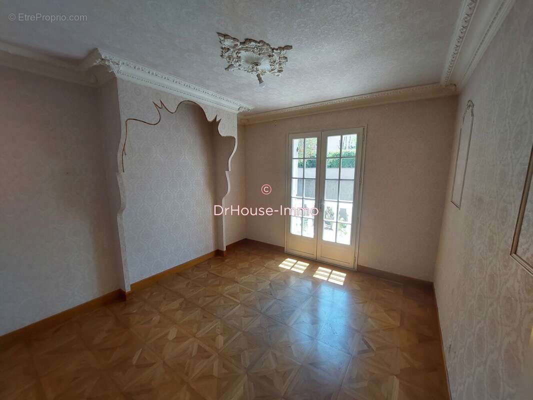 Maison 115 m² à Martigues  - photo 15