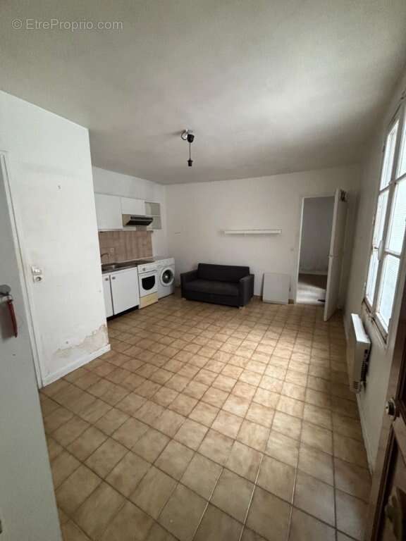 Appartement à PARIS-10E