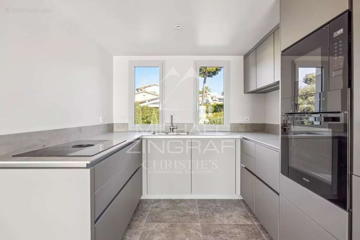 Appartement à CAGNES-SUR-MER