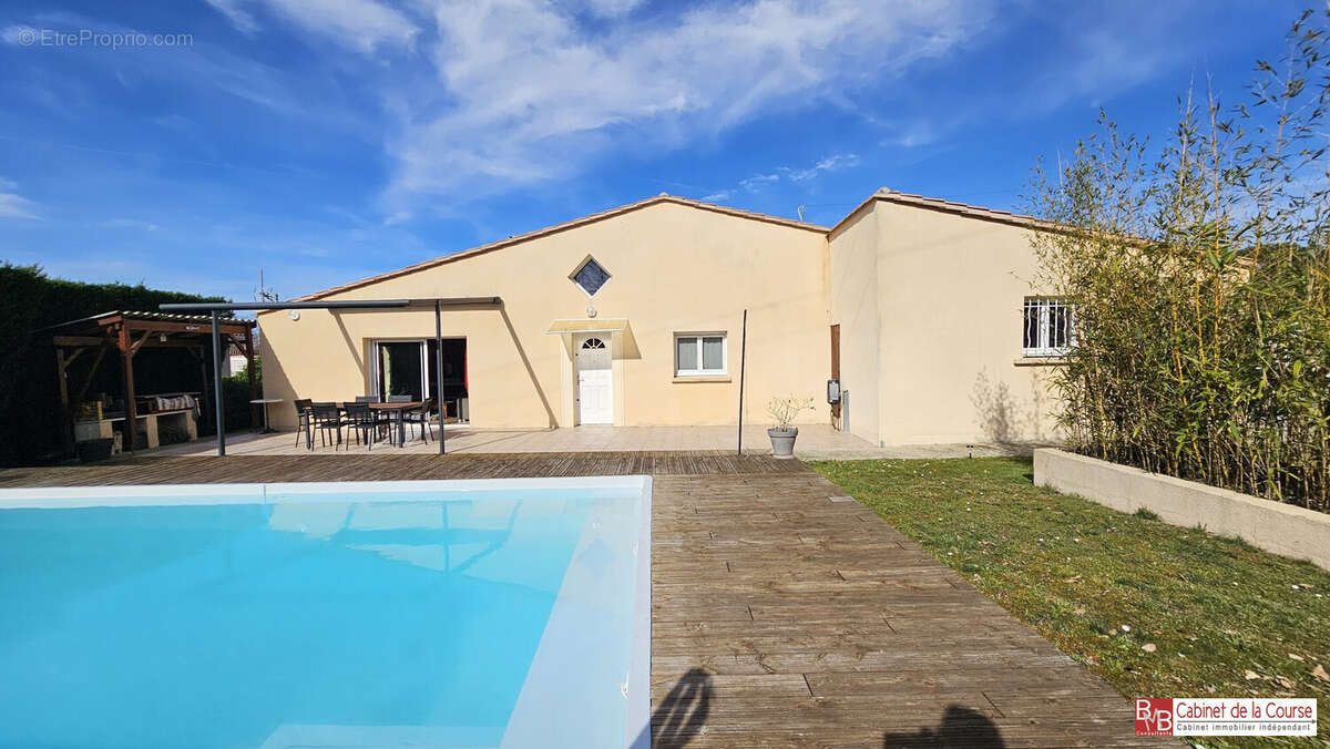 Maison à CURSAN