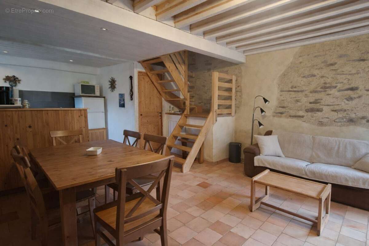 Maison 270 m² à Beignon  - photo 4