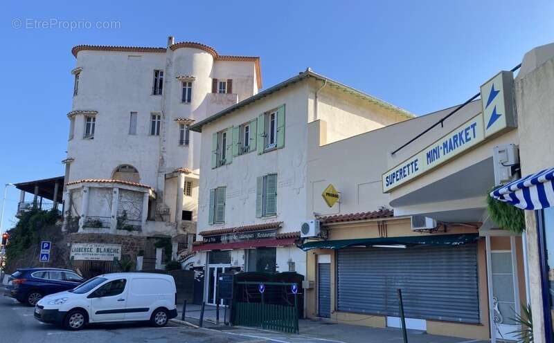 Commerce à LA SEYNE-SUR-MER
