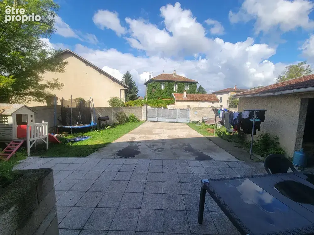 Grande maison familiale de 179 m2 à deux pas de St Sorlin-en-Valloire (26210) - photo 2