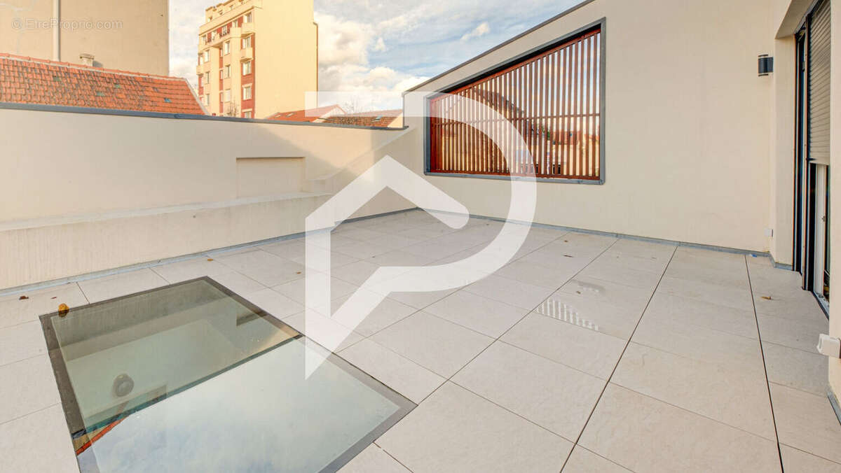 Maison à COLOMBES