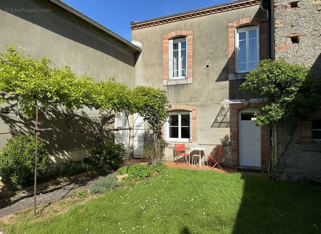 Maison de caractère au coeur d'un village - photo 15