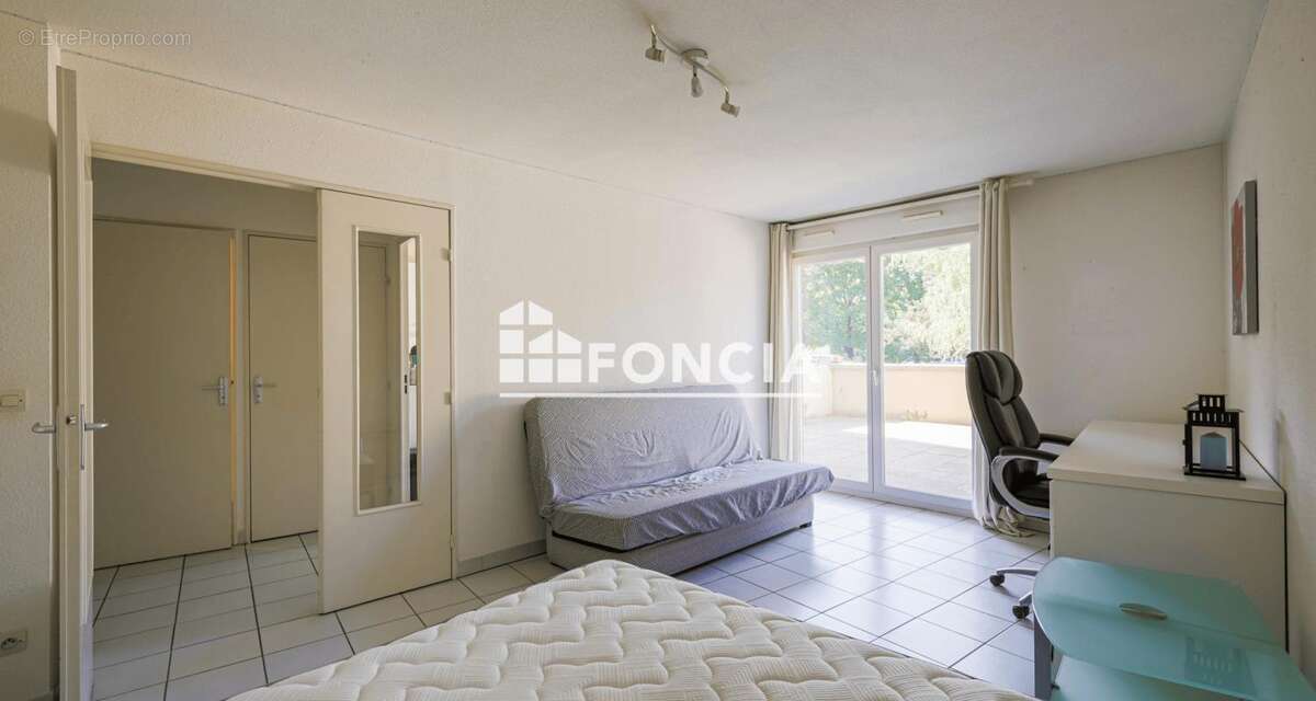 Appartement à SAINT-MARTIN-D&#039;HERES