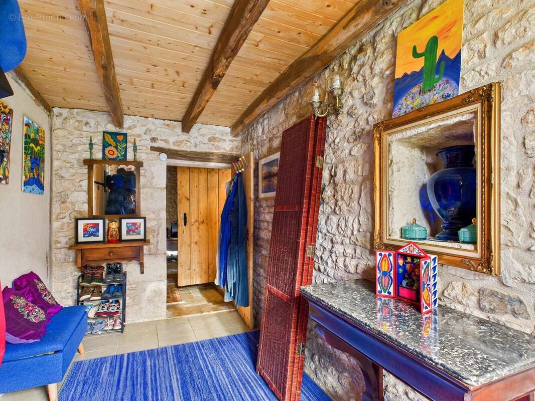 Maison à SAUZE-VAUSSAIS