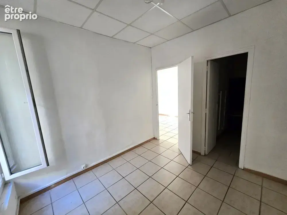 T2 - 34m2 - terrasse - proche vauban - photo 6
