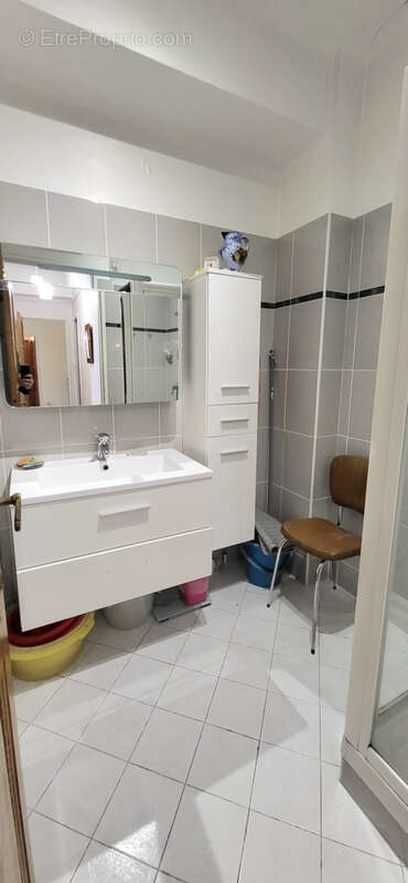 Appartement à MARSEILLE-2E