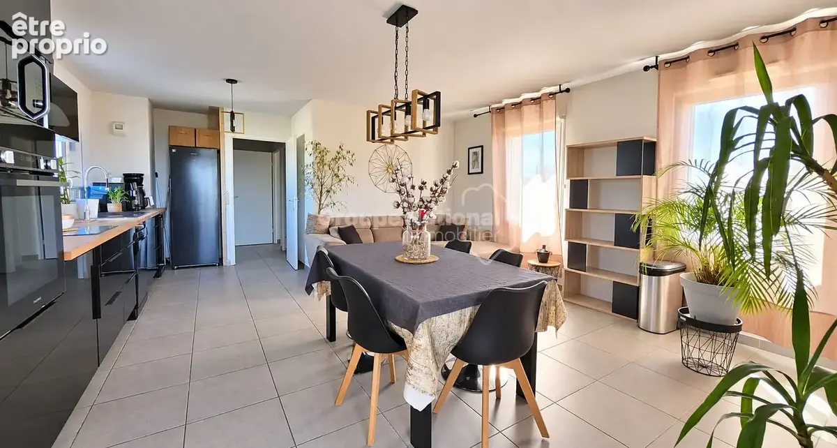 Appartement Gignac-la-Nerthe 4 pièce(s) 77m² avec terrasse et parkings - photo 2