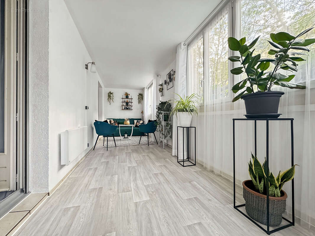 Appartement à ROSNY-SOUS-BOIS
