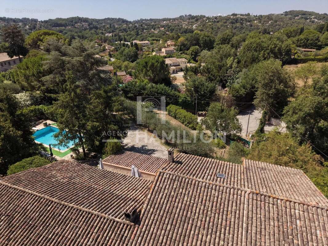 5 mn à pied du Village de Valbonne - photo 11
