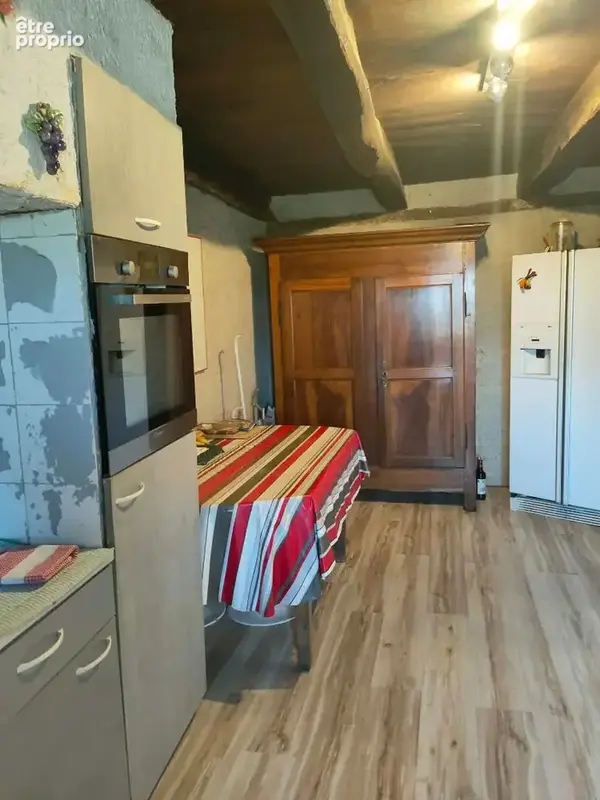 Maison en pierre  103 m² hab. avec 3 chambres et potentiel d'agrandissement - photo 9