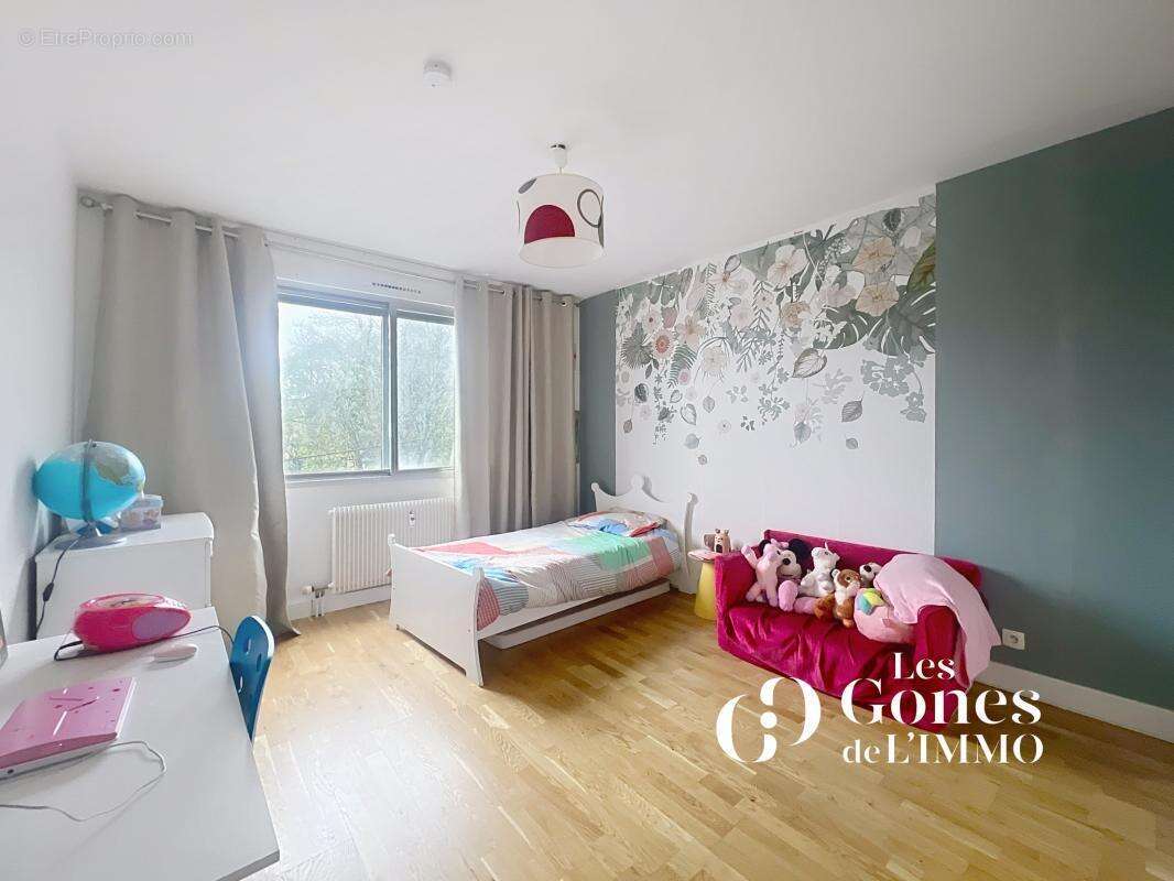 Appartement à TASSIN-LA-DEMI-LUNE