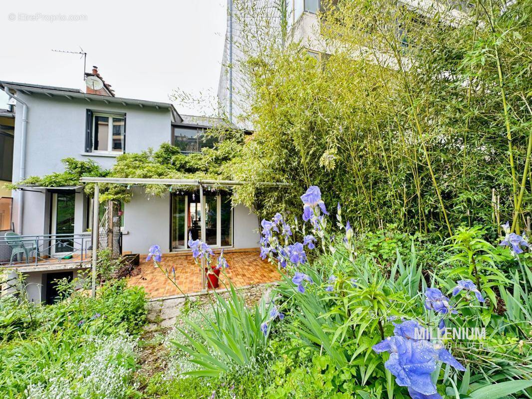 Maison 125 m² à Rodez  - photo 1