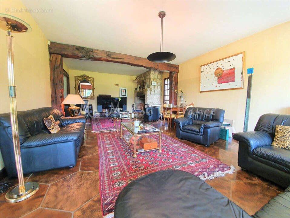 Maison à BELLERIVE-SUR-ALLIER