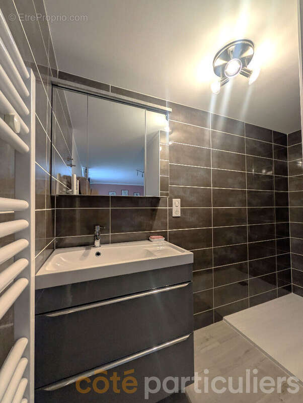 Maison à LUC-LA-PRIMAUBE