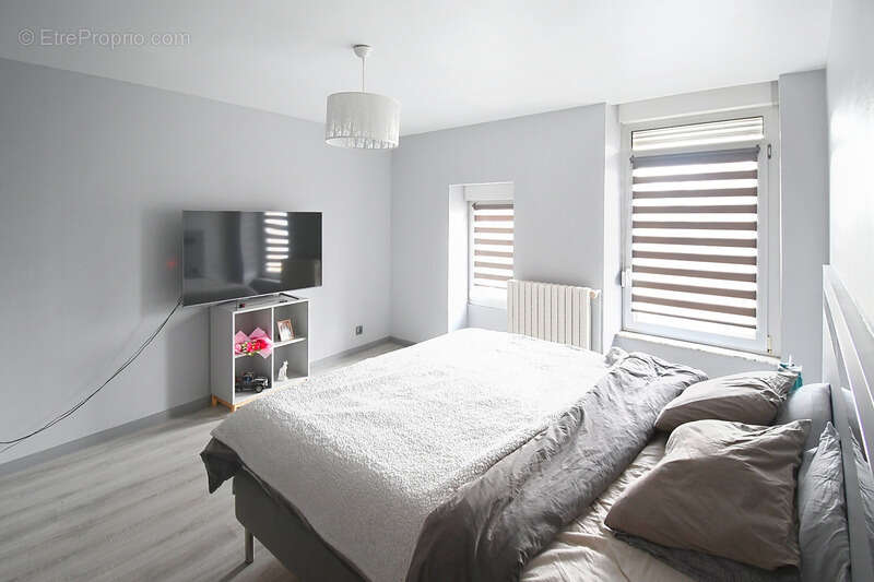 Appartement à LONGLAVILLE