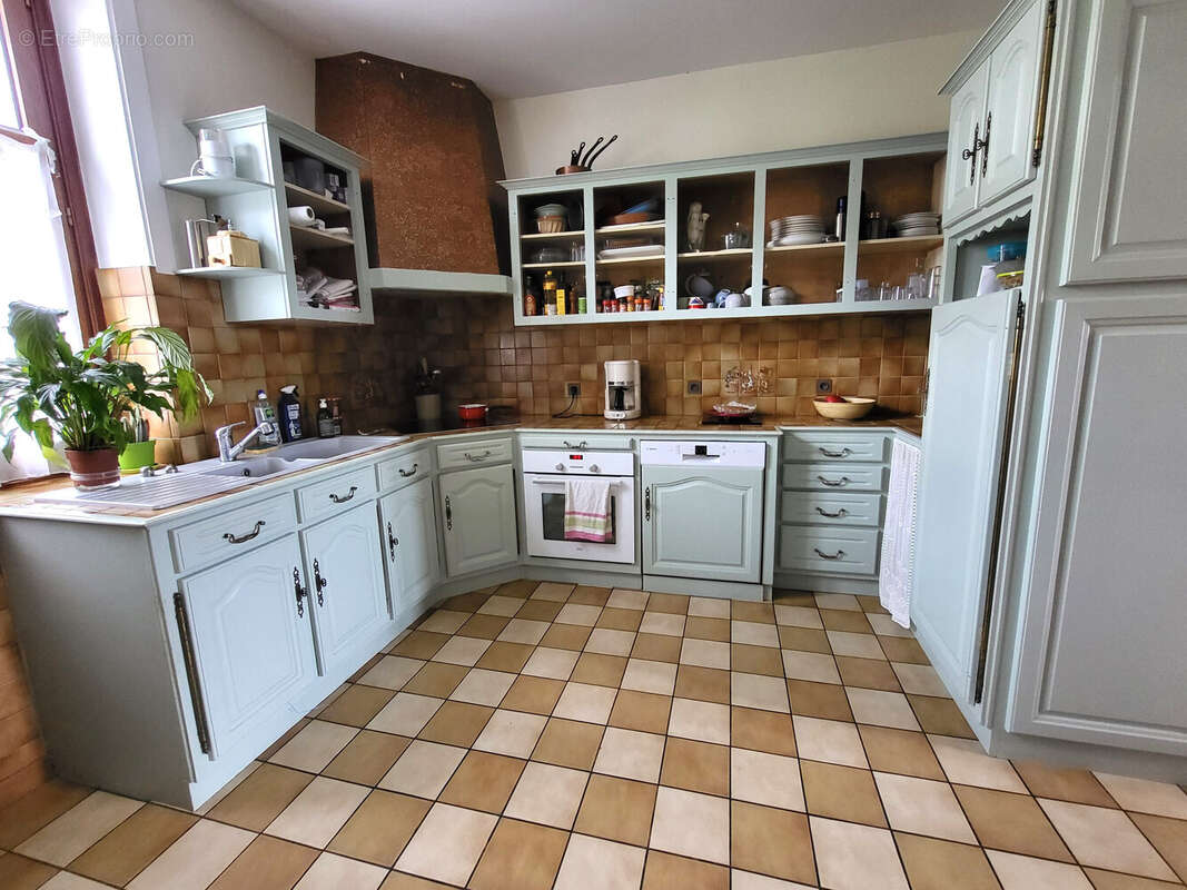 Maison à SAINT-JUNIEN