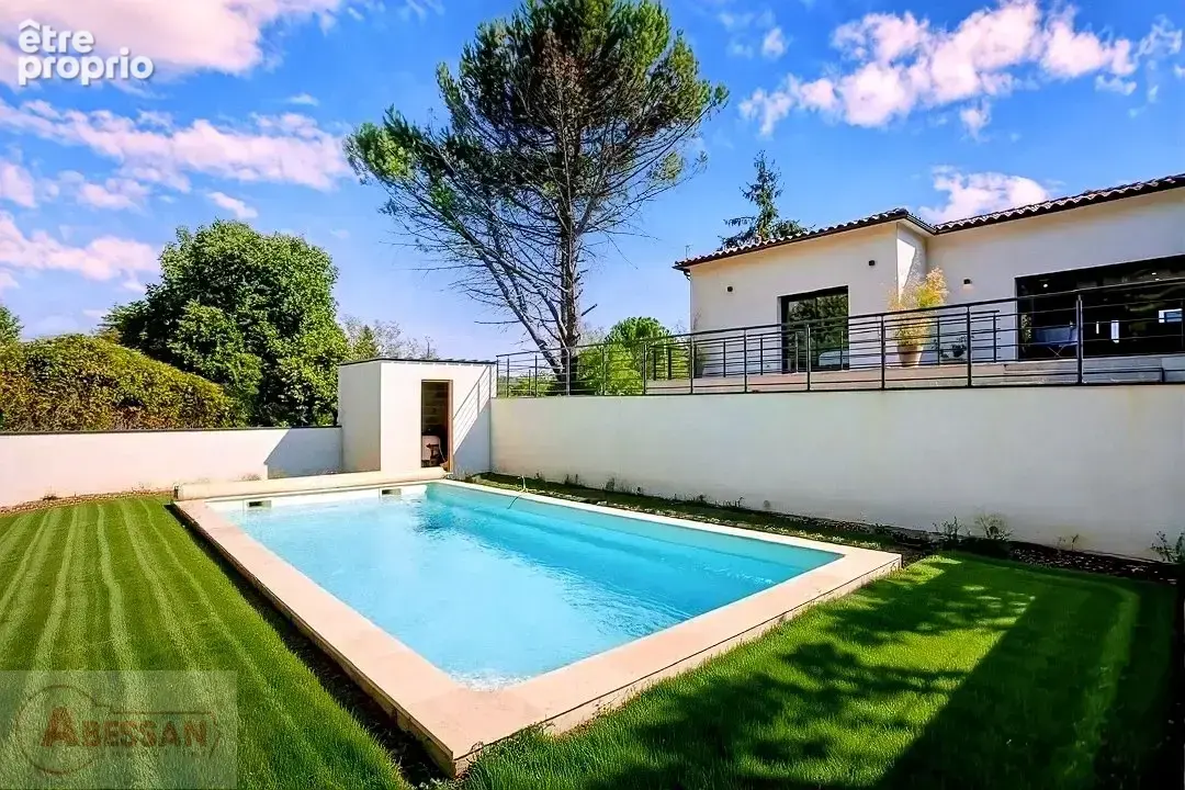 Maison 5 pièces 130 m² à vendre à Les Vans (07140) - photo 2