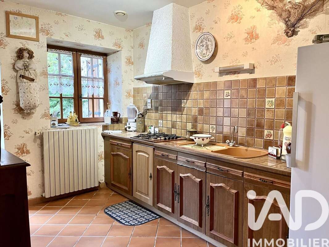 Maison 268 m² à Deviat  - photo 9