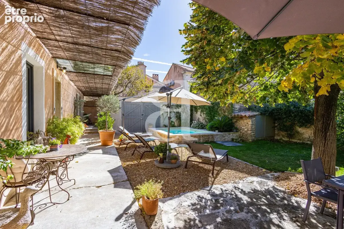 Maison 274 m² à Gordes  - photo 4