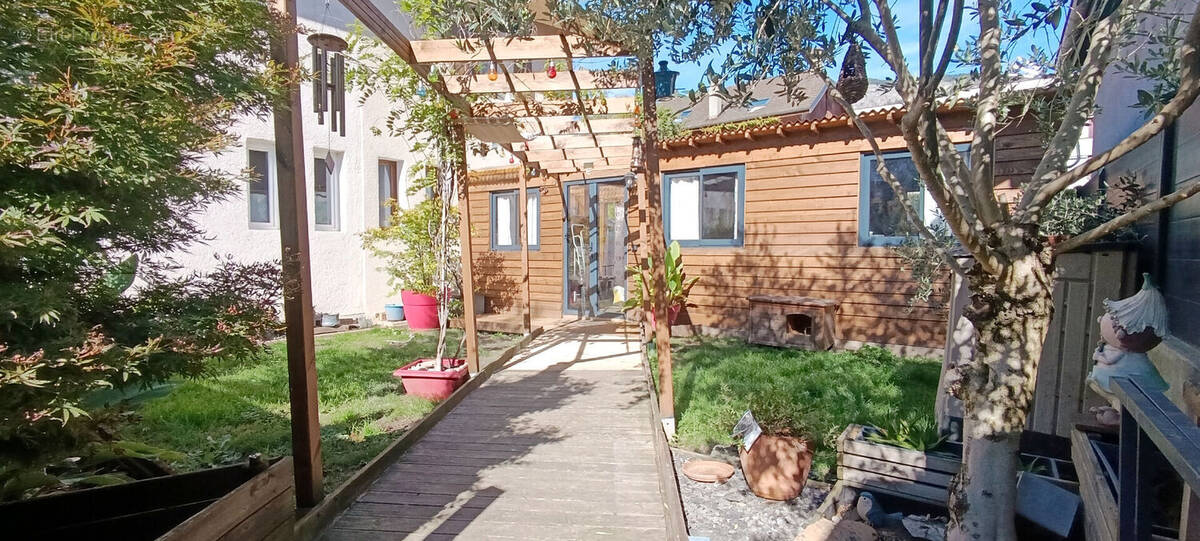 Maison à BONNEVILLE