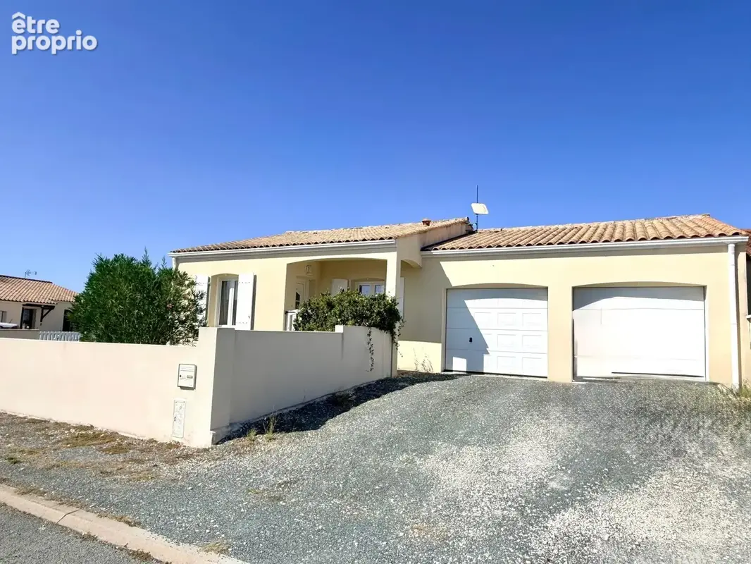 Photo 1 - Maison à SAINT-SAVINIEN