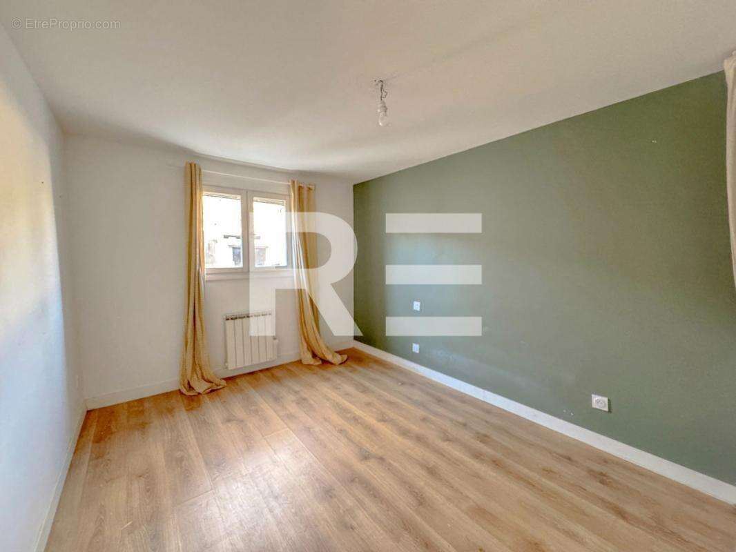 Maison à SAINT-GILLES