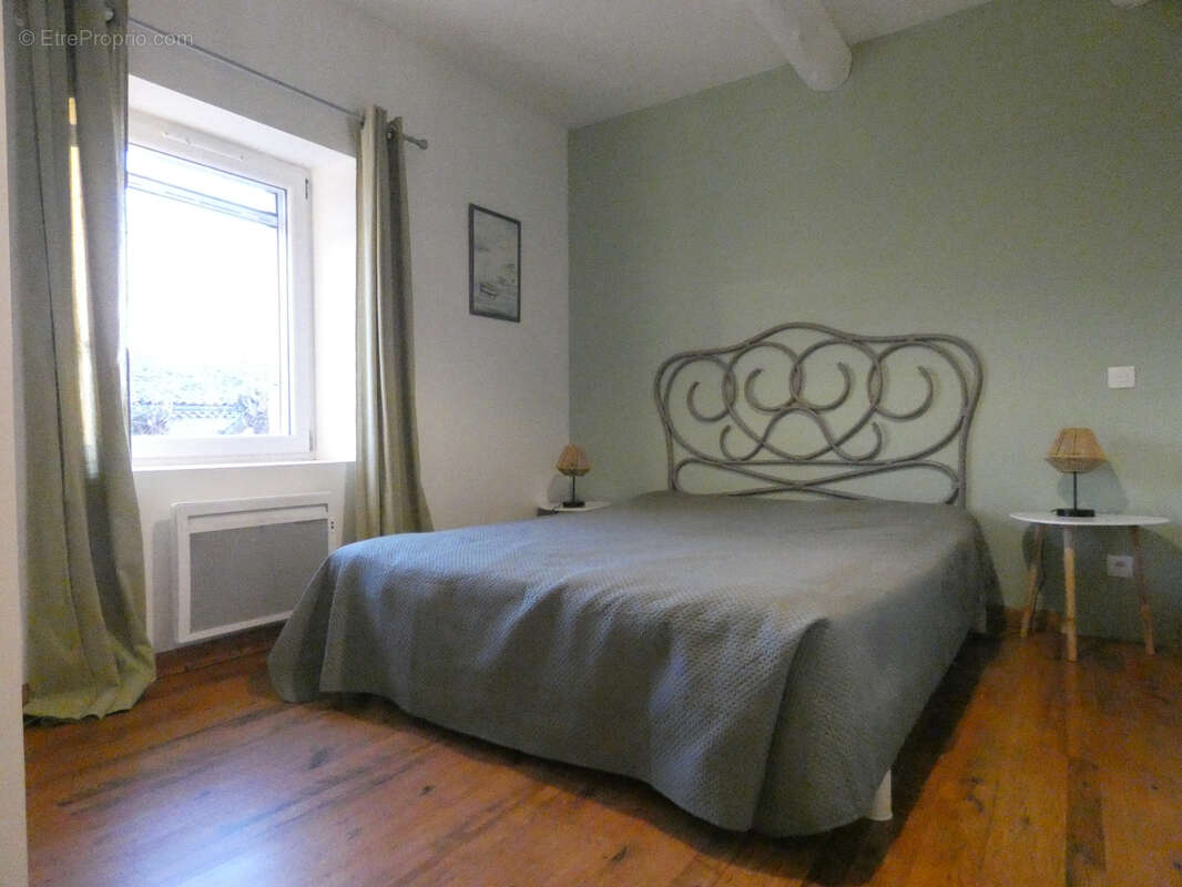 Maison à LA BEGUDE-DE-MAZENC