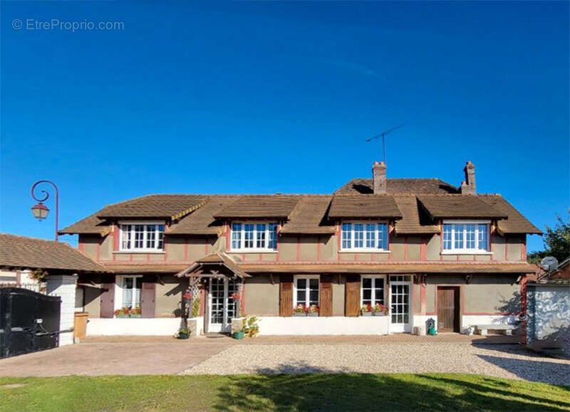 Maison à EZY-SUR-EURE