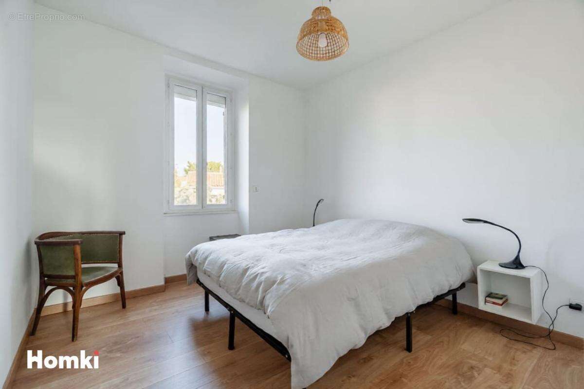 Appartement à MARSEILLE-12E
