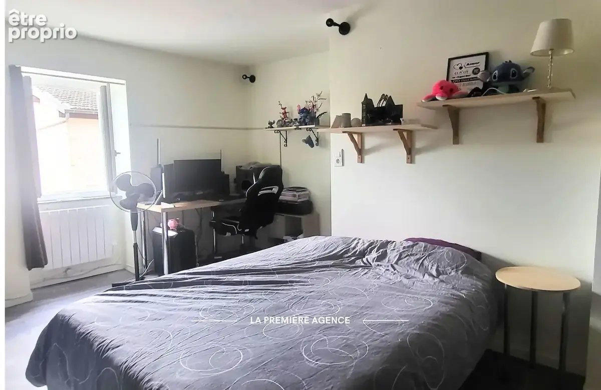 Appartement 45 m² à Saint-Forgeux  - photo 5