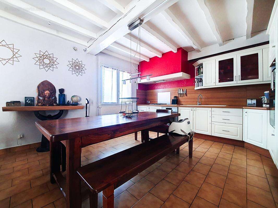 Maison à SAINT-SYMPHORIEN-D'OZON