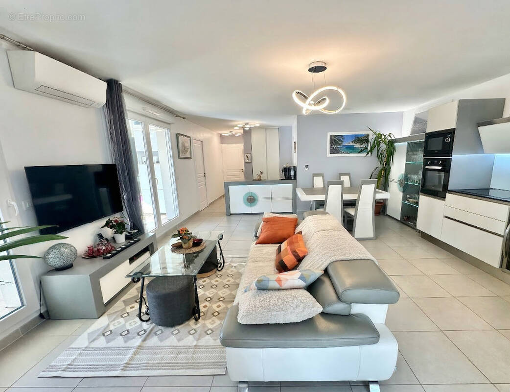 Appartement à MARSEILLE-9E