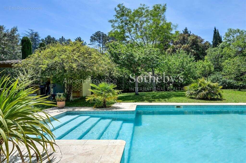 Maison à AIX-EN-PROVENCE