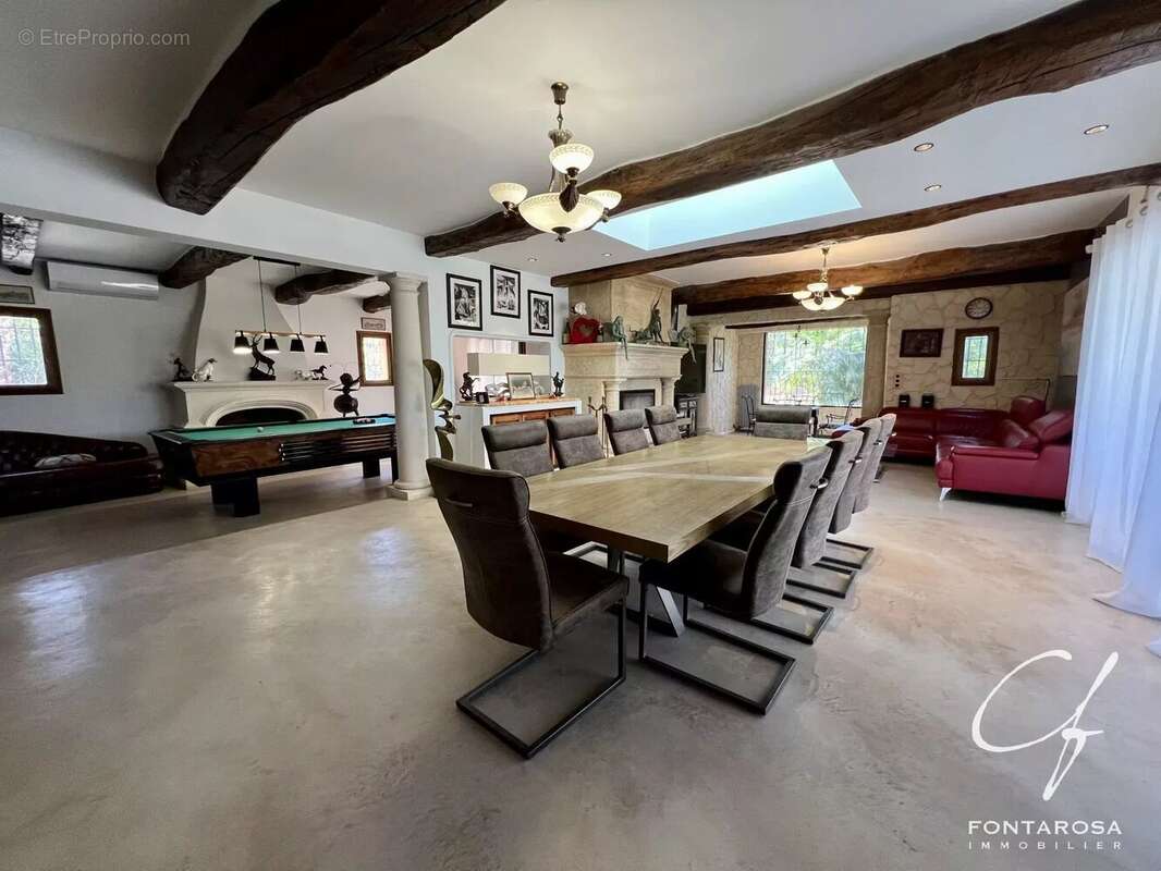 Maison à PUGET-SUR-ARGENS