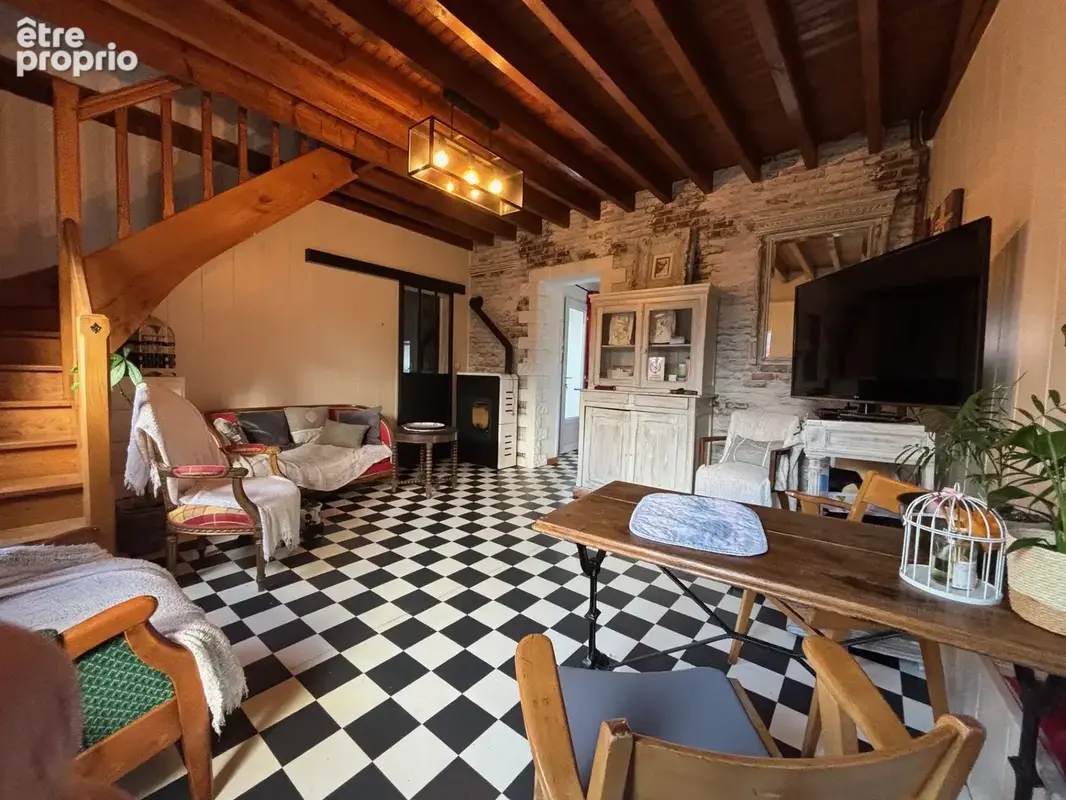 Jolie Maison atypique idealement située - photo 12